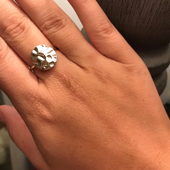 Ring - Picture 3 of 3